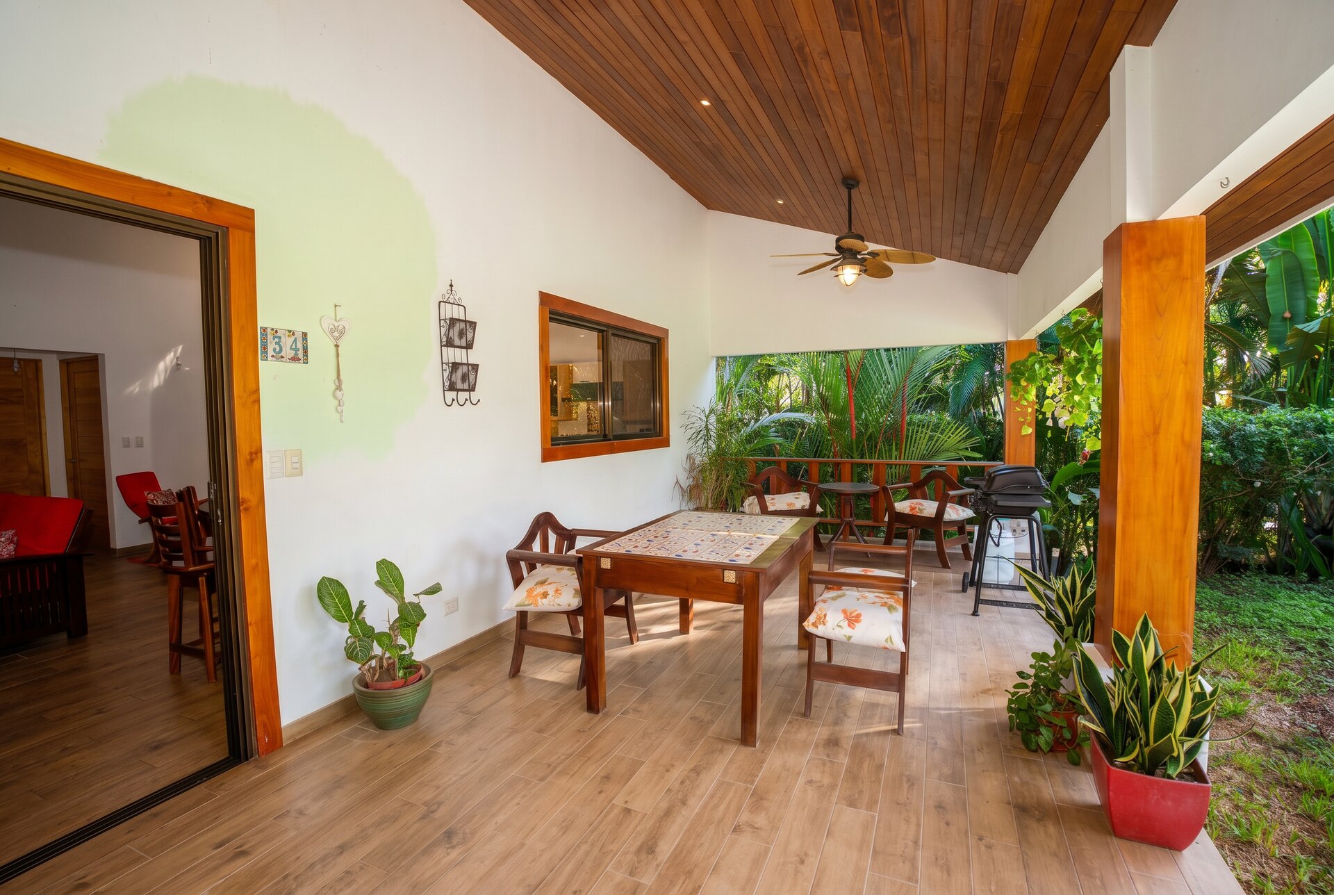 Terrace dining with garden view